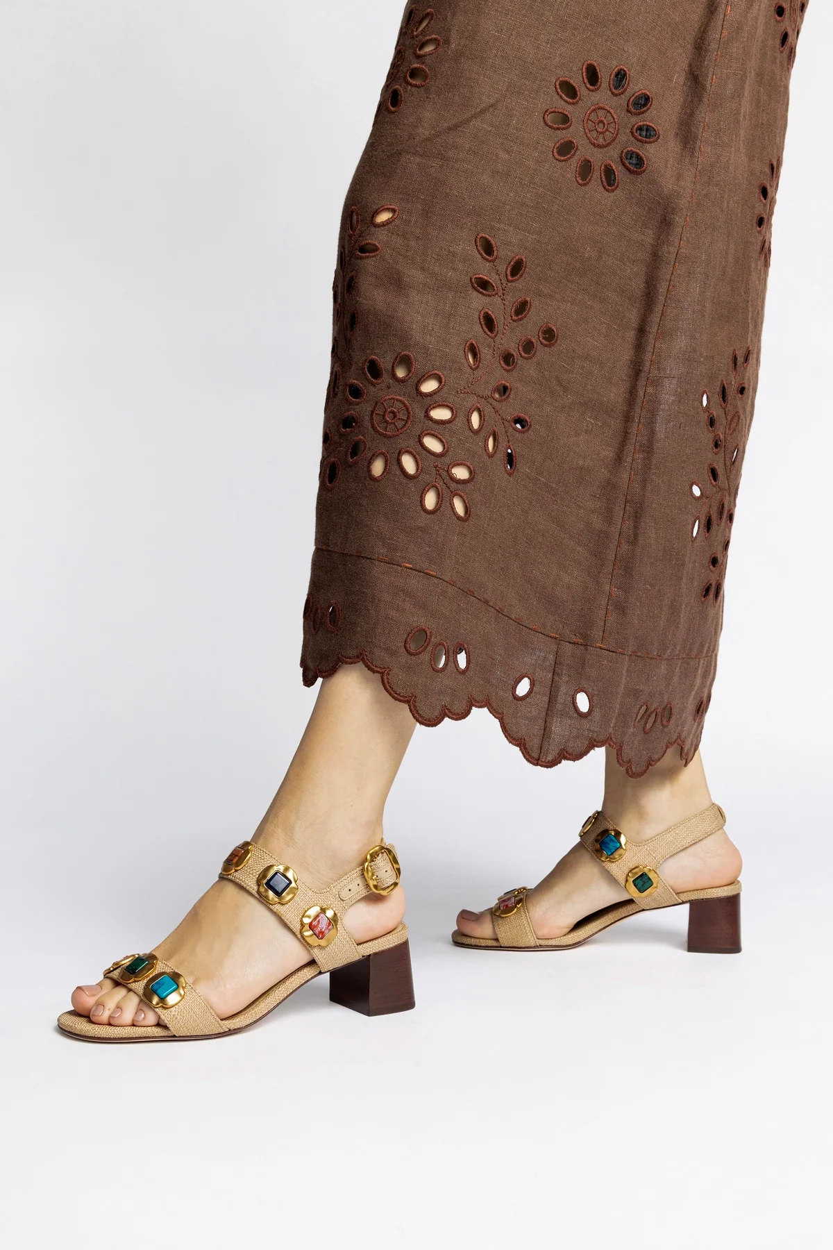 Milan Gioiello Block Sandal In Beige Raffia - Image 2