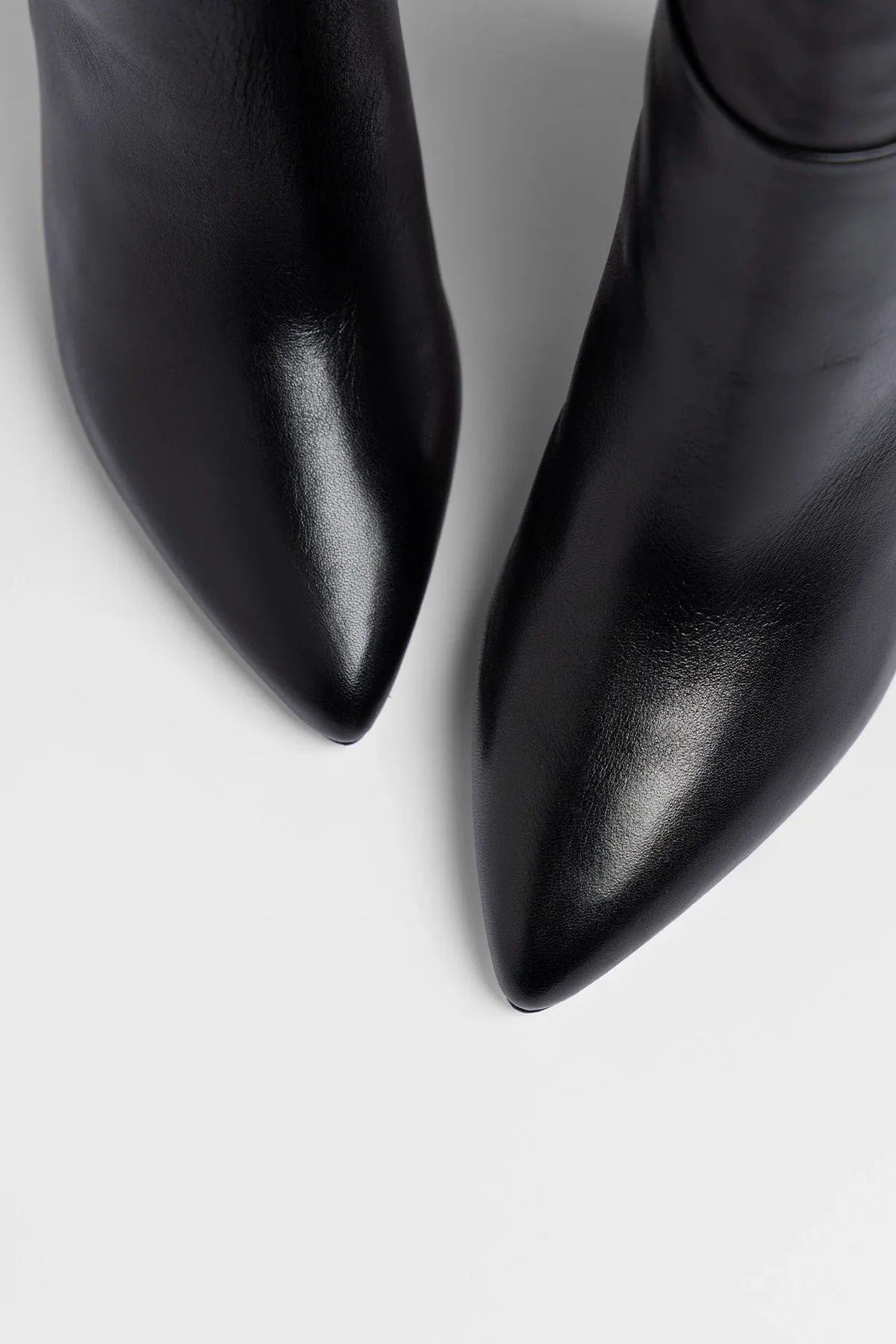 Cindy Wide Black Leather - Image 3