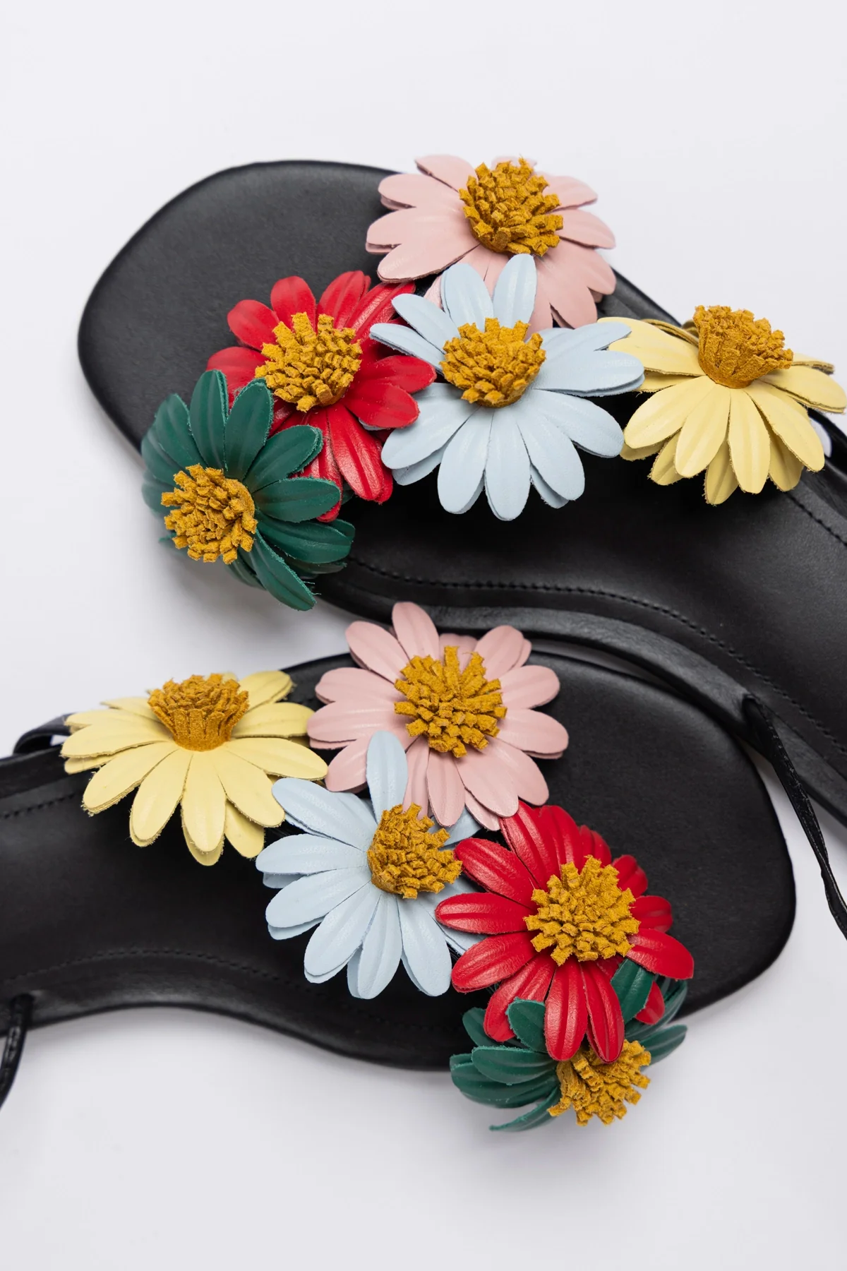 Fiore Flat Sandal Black Leather - Image 5