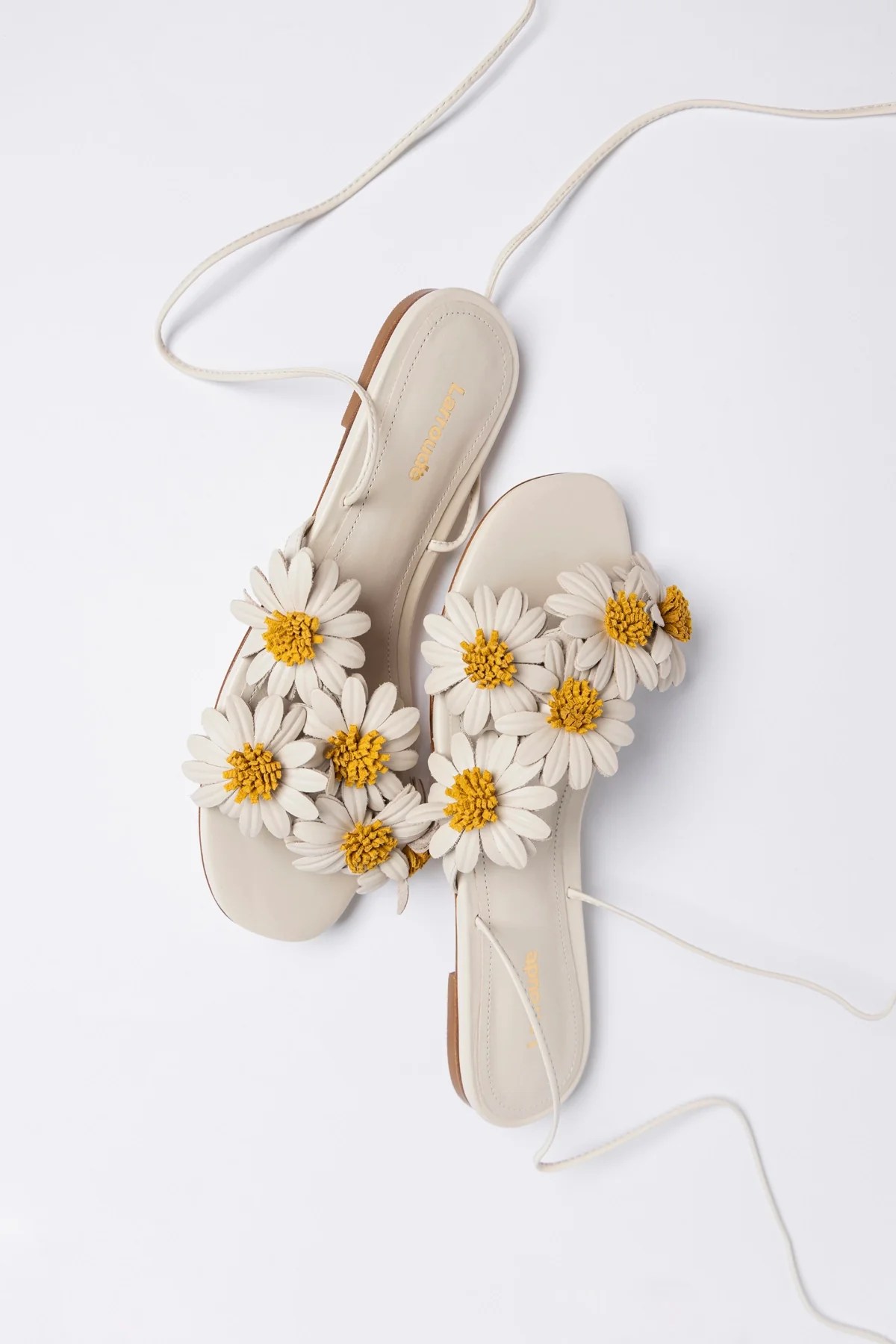 Fiore Flat Sandal Ivory Leather - Image 2