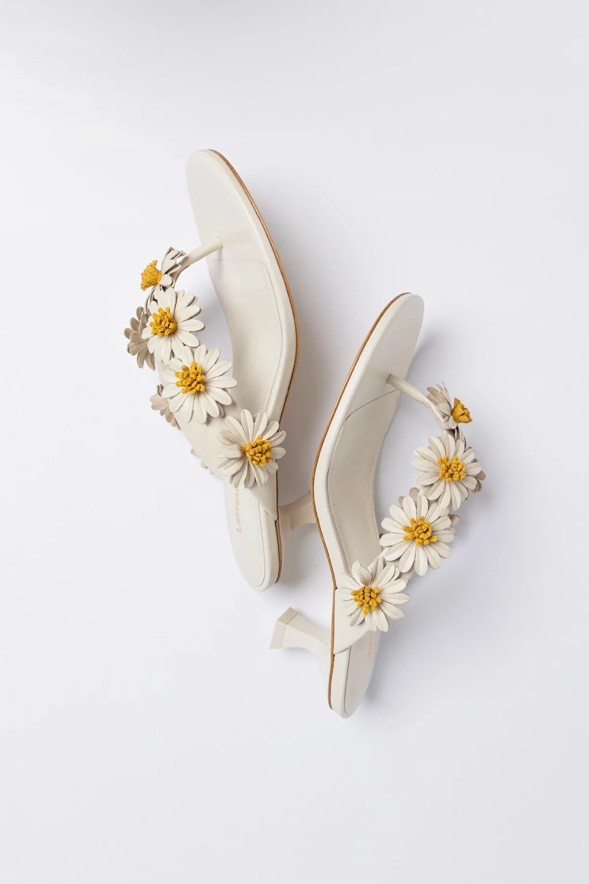 Fiore Thong Sandal Ivory Leather - Image 5