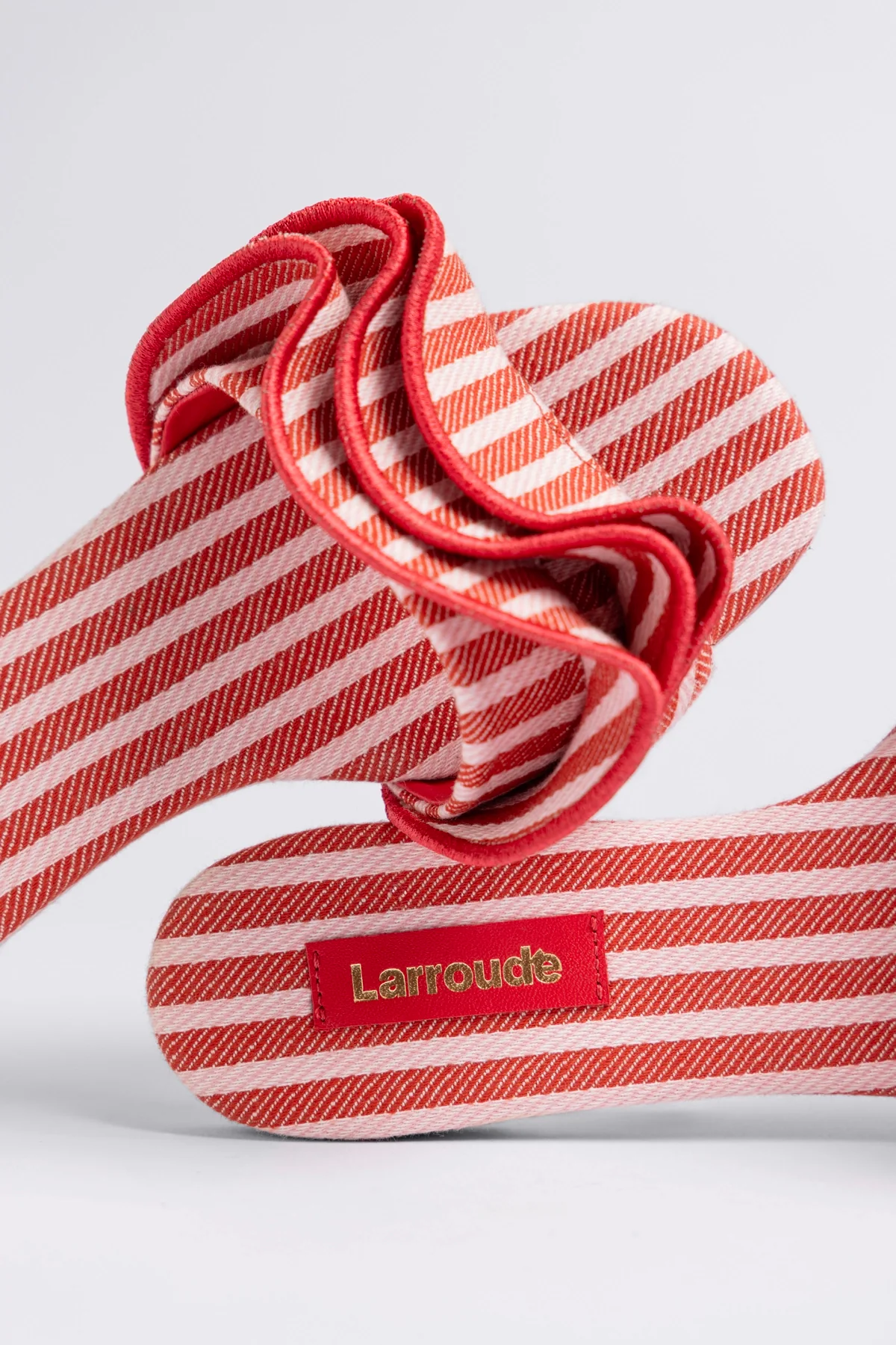 Ivy Ruffle Flat Carmine Striped Canva - Image 2