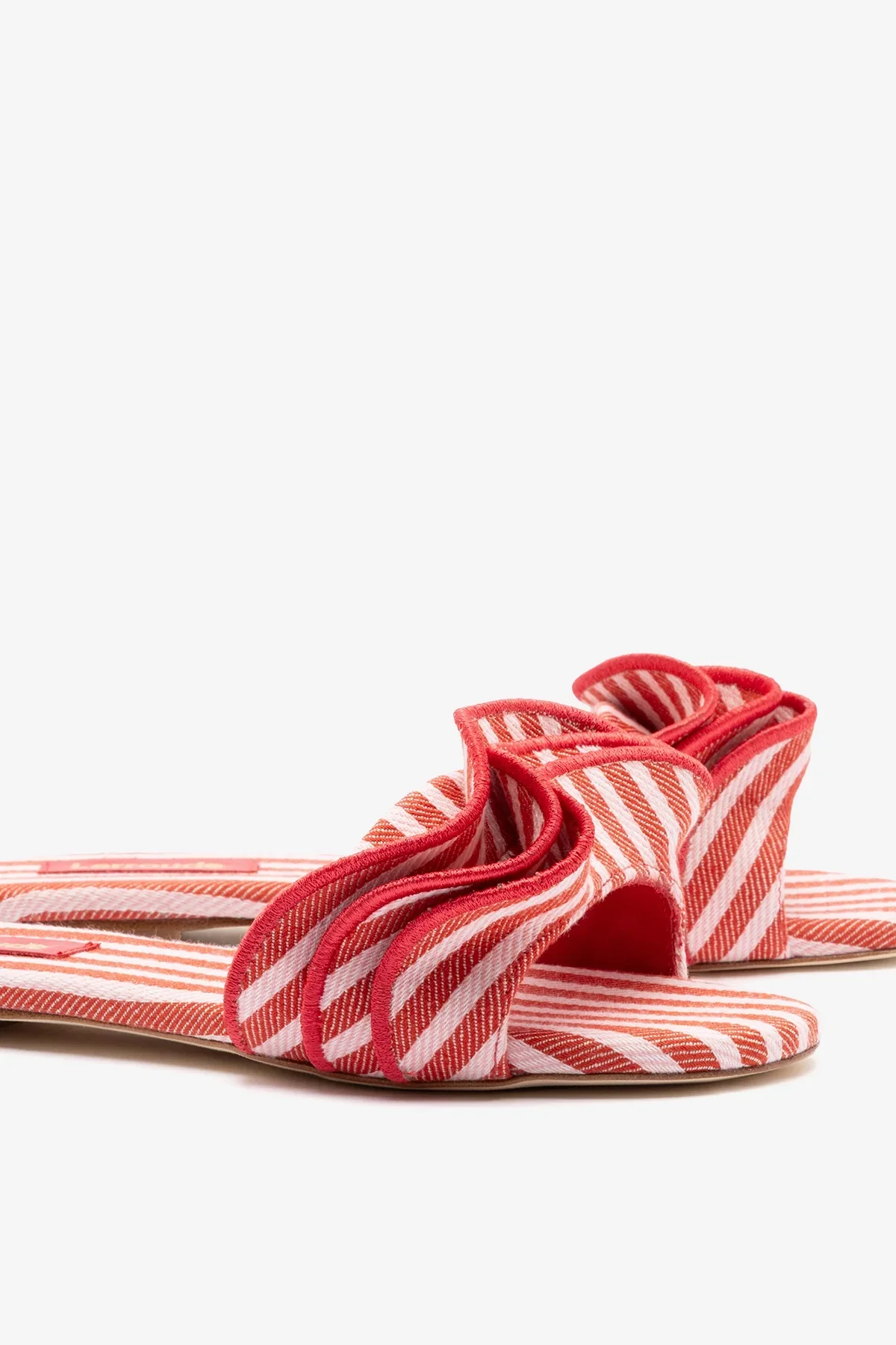 Ivy Ruffle Flat Carmine Striped Canva - Image 4