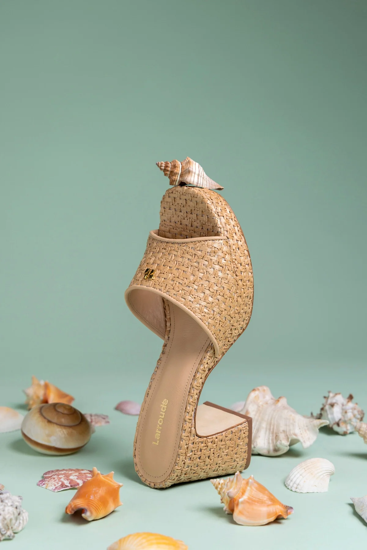 Dolly Low Mule In Natural And Beige Raffia - Image 6