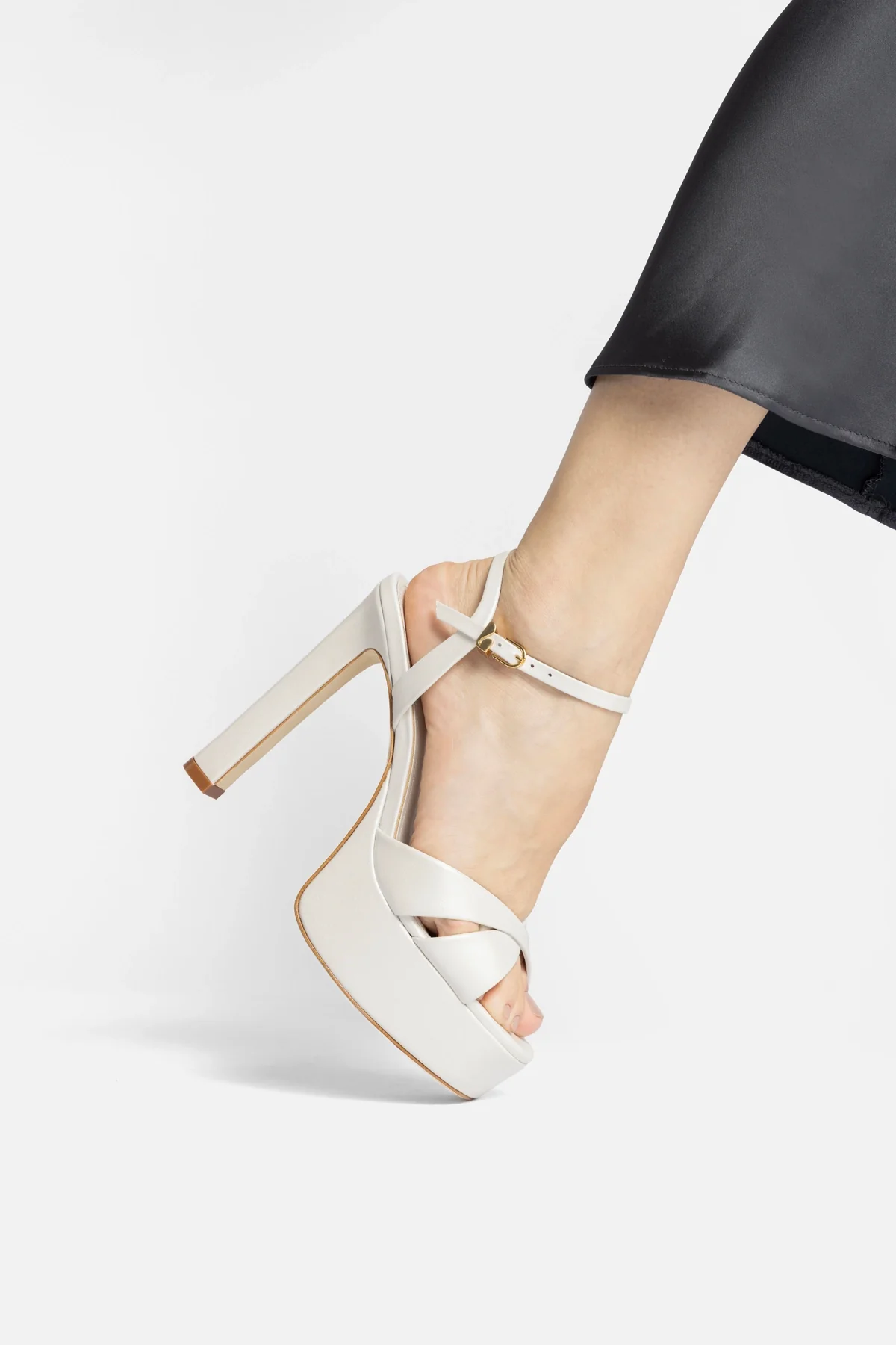 Bianca High Platform Sandal In Pearl Leather - Image 6