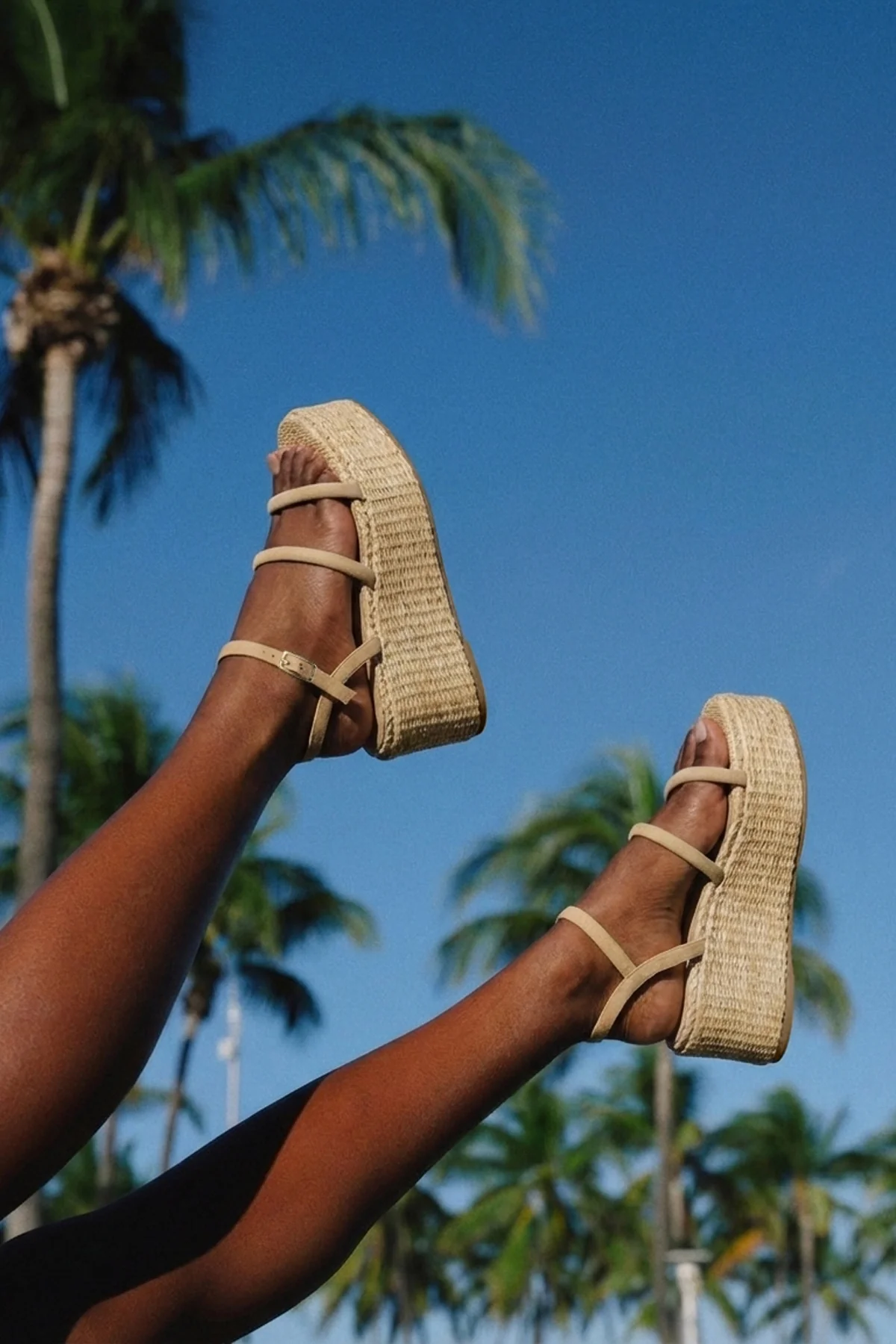 Gio Flatform Peanut Suede - Image 2