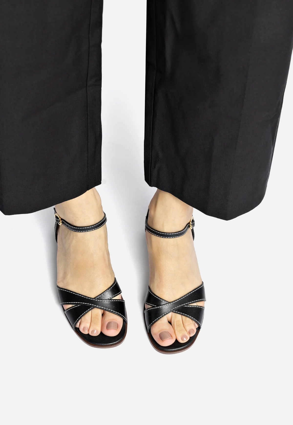 Roma Sandal In Vegetale Black Leather - Image 6